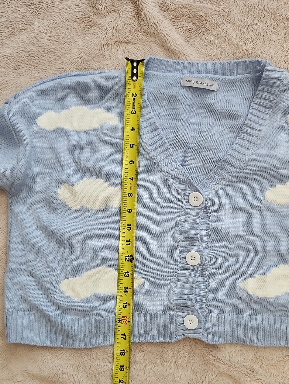 Cropped Cloud Pattern V-Neck Cardigan Light Blue, L - Picture 10 of 10